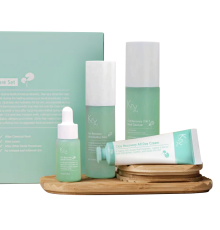 CICA RECOVERY KIT. Бокс із 4-х продуктів для відновлення реактивної шкіри в домашньому догляді після агресивних професійних процедур або для щоденного догляду за гіперчутливою шкірою.